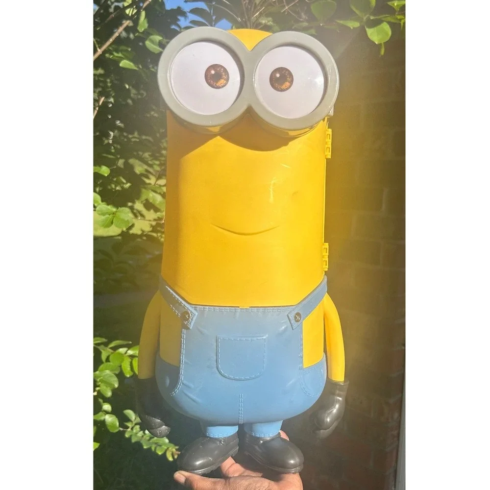 Despicable Me Minions Kevin 20 Inch Figure Storage Case Jakks Pacific 2015 Toy